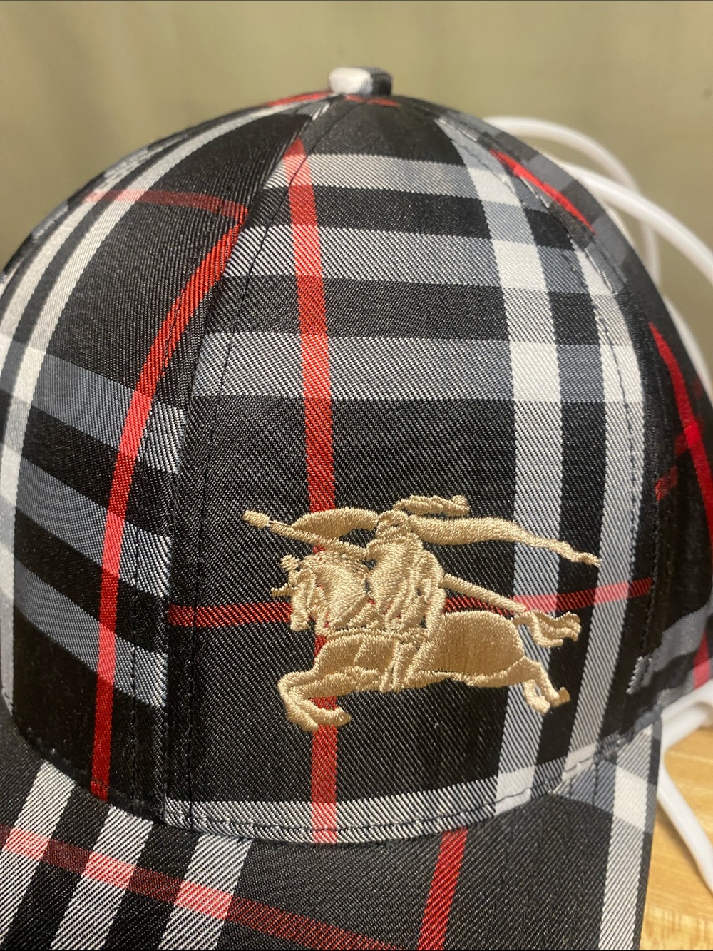 Burberry London Baseball Cap Check Gold Prorsum Knight Unisex O/S NWT - Picture 5 of 7